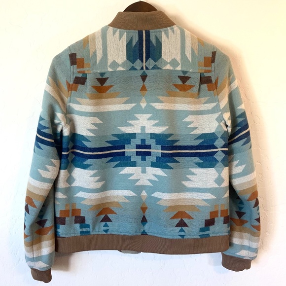 Pendleton Wool Southwestern Aztec Bomber Jacket M Limited Edition Blanket Style - Picture 2 of 12